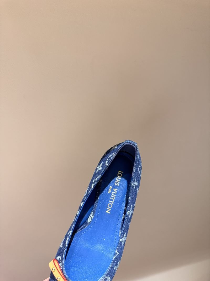 Louis Vuitton Flat Shoes